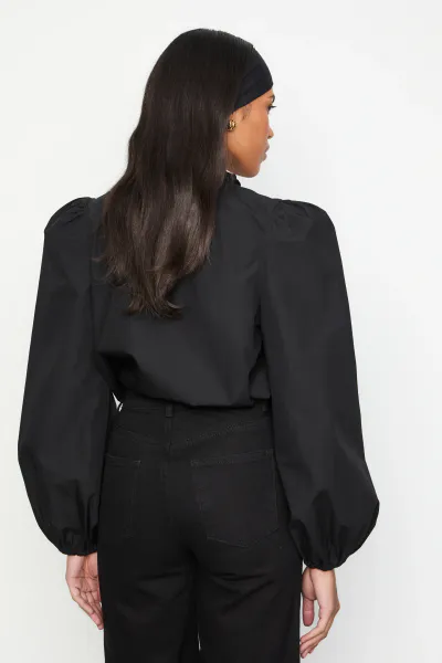 Hovedbilde Infinity Blouse Black